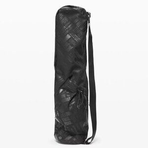 Lululemon Black Yoga Mat Carry Bag Adjustable Strap Graphic Print NWT